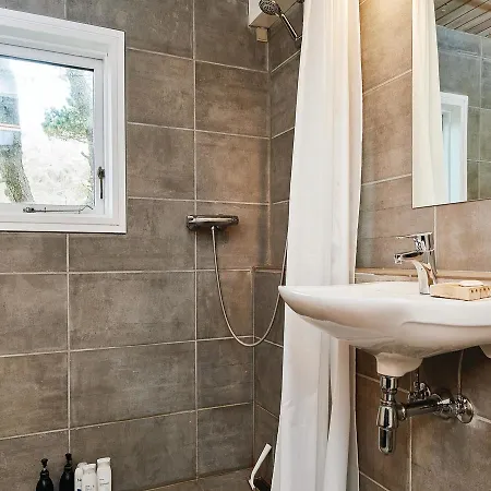 Holiday home Two-bedroom Holiday In Pandrup *
